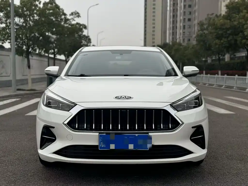 Jiayue A5 2020 1.5T CVT Elite купить на сайте DeffCars