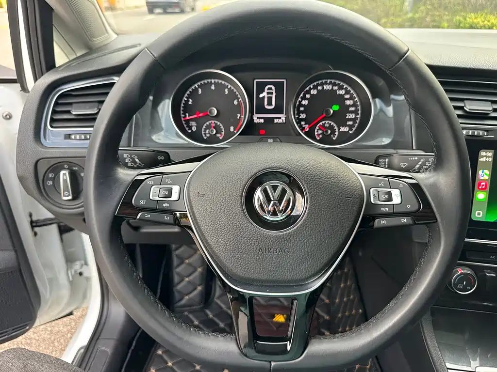Golf 2020 Beloved Edition 280TSI DSG Comfort Type купить на сайте DeffCars