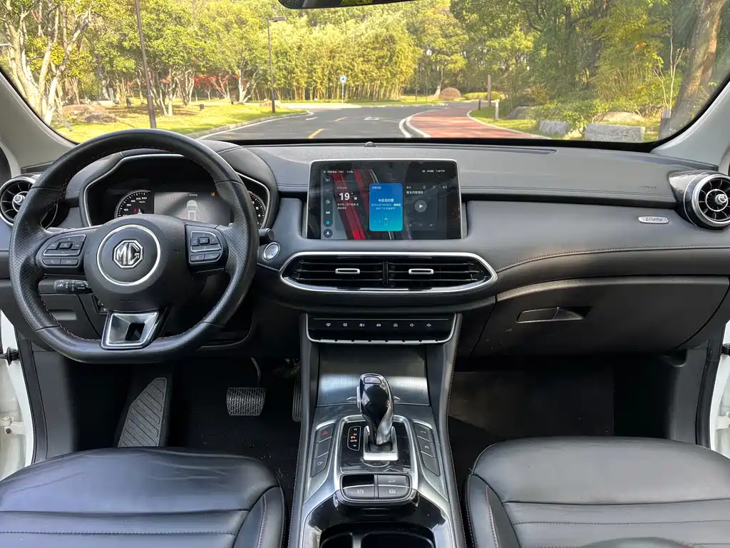 MG HS 2019 30T automatic two-wheel drive Trophy Super Edition National VI купить на сайте DeffCars