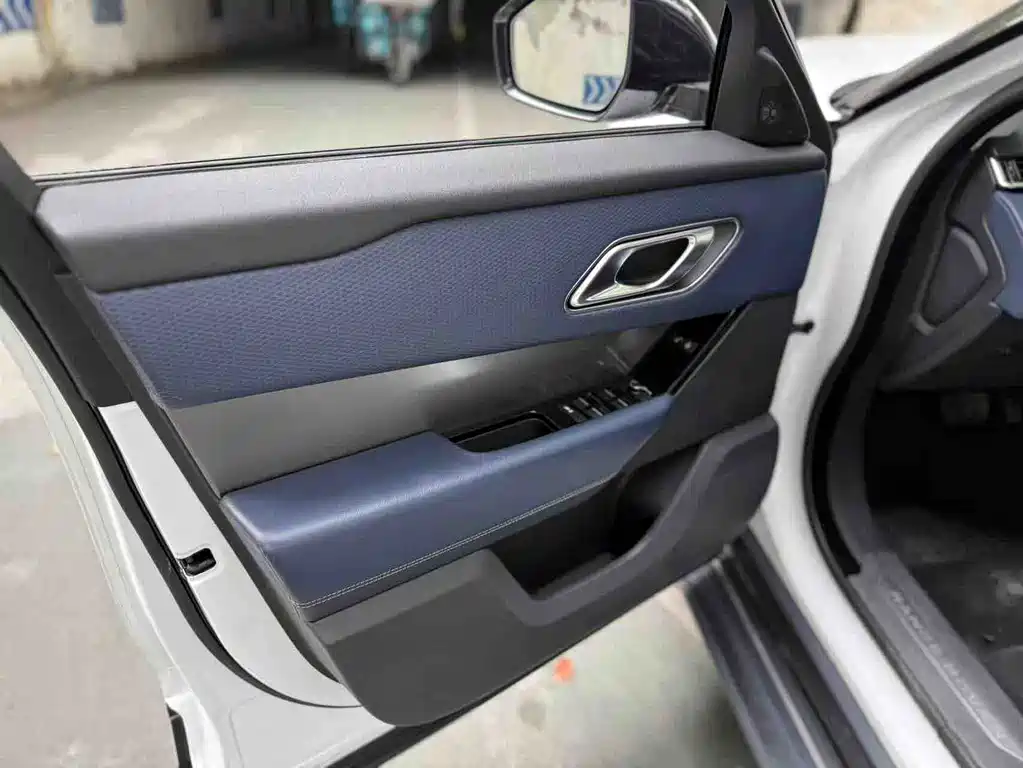 Range Rover Velar 2018 P250 S купить на сайте DeffCars