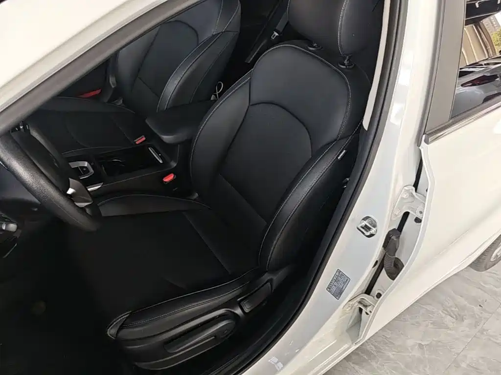 Kia K3 2021 facelift 1.5L CVT fashion version купить на сайте DeffCars