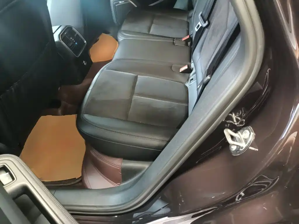 Macan 2021 Macan 2.0T купить на сайте DeffCars