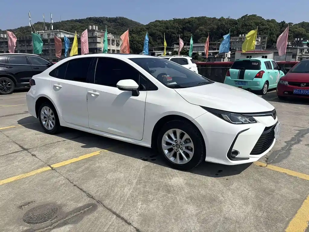 Corolla 2019 1.2T S-CVT GL-i Elite Edition купить на сайте DeffCars