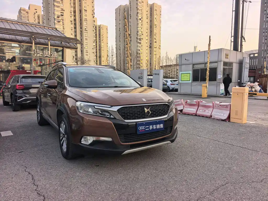 DS 6 2014 1.6T Deluxe Edition THP160 купить на сайте DeffCars