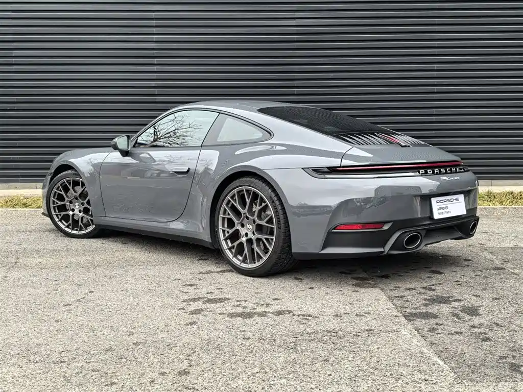 Porsche 911 2025 Carrera 3.0T купить на сайте DeffCars