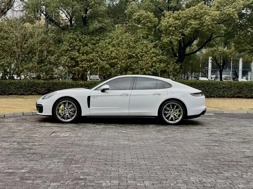 Panamera New Energy 2022 Panamera 4 E-Hybrid 2.9T купить на сайте DeffCars