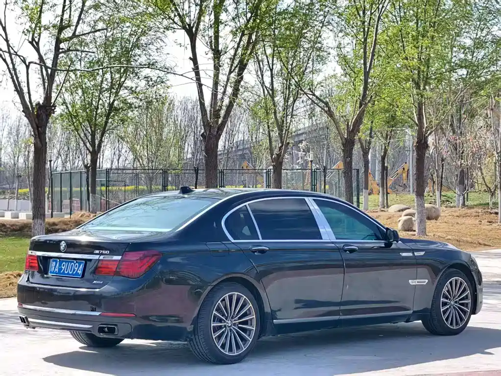 BMW 7 Series 2011 750Li xDrive купить на сайте DeffCars