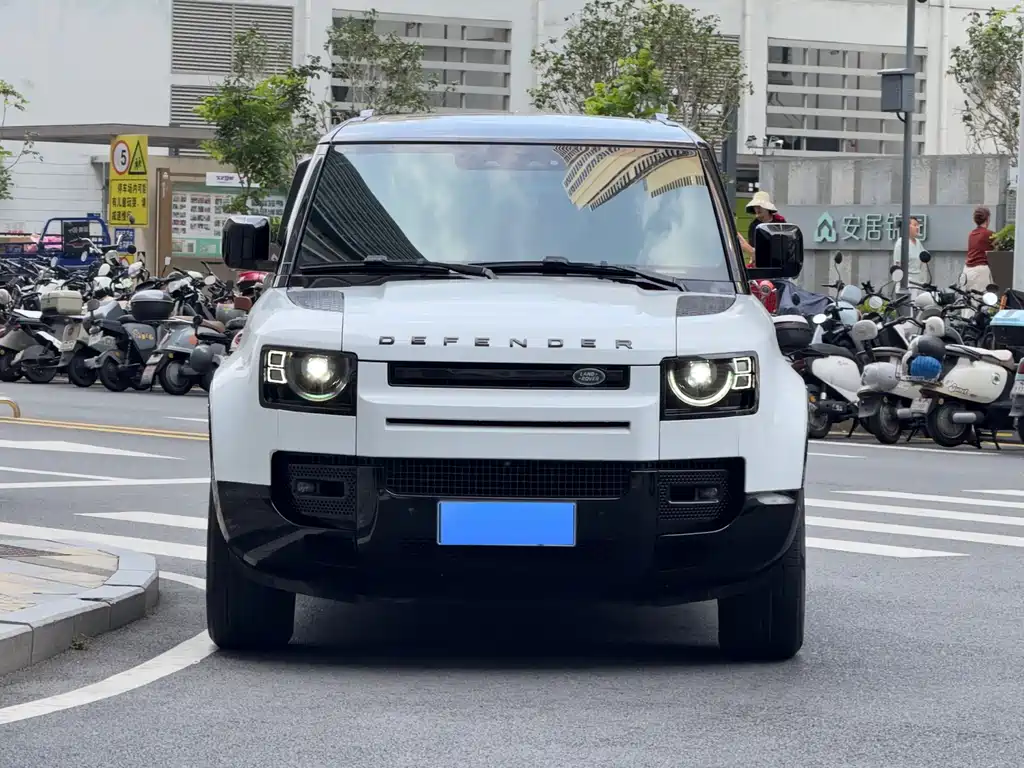 Land Rover Defender 2021 110 P400 X-DYNAMIC HSE купить на сайте DeffCars