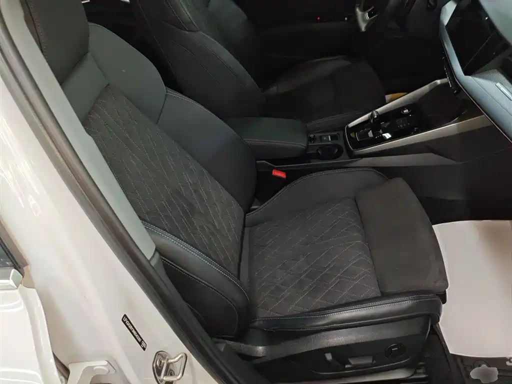 Audi A3 2022 A3L Limousine 35 TFSI luxury sports model купить на сайте DeffCars
