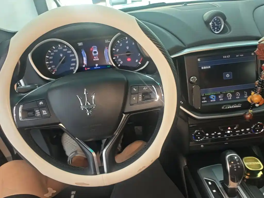 Ghibli 2014 3.0T Standard Edition купить на сайте DeffCars