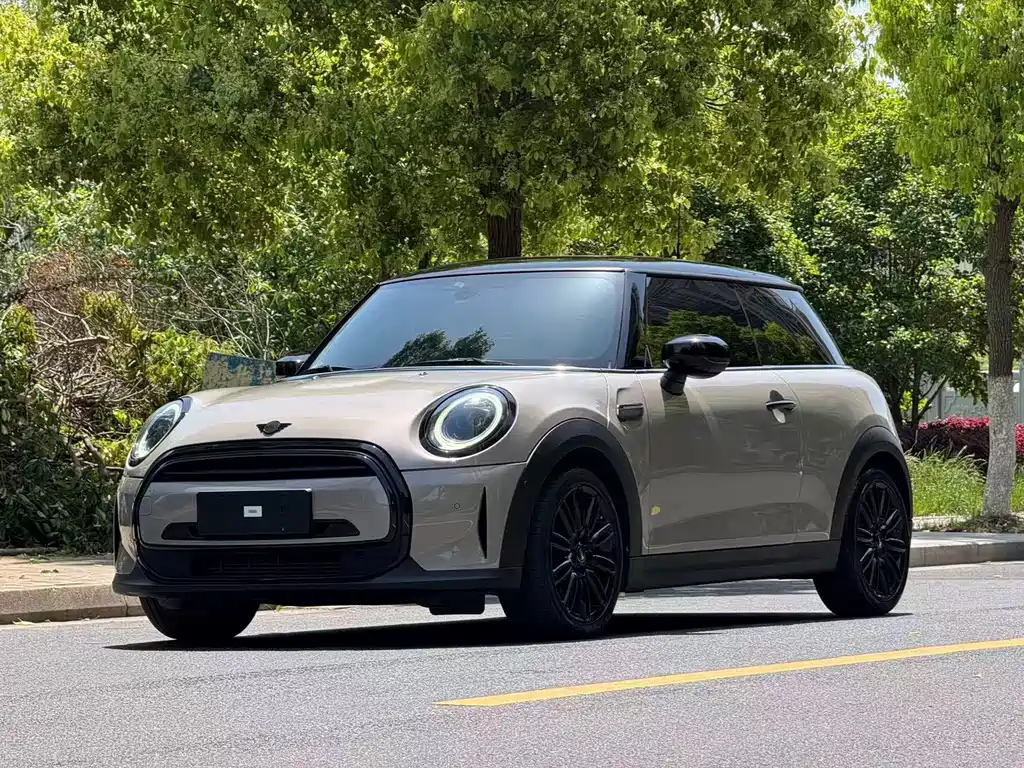 Mini 2022 1.5T COOPER Artist купить на сайте DeffCars