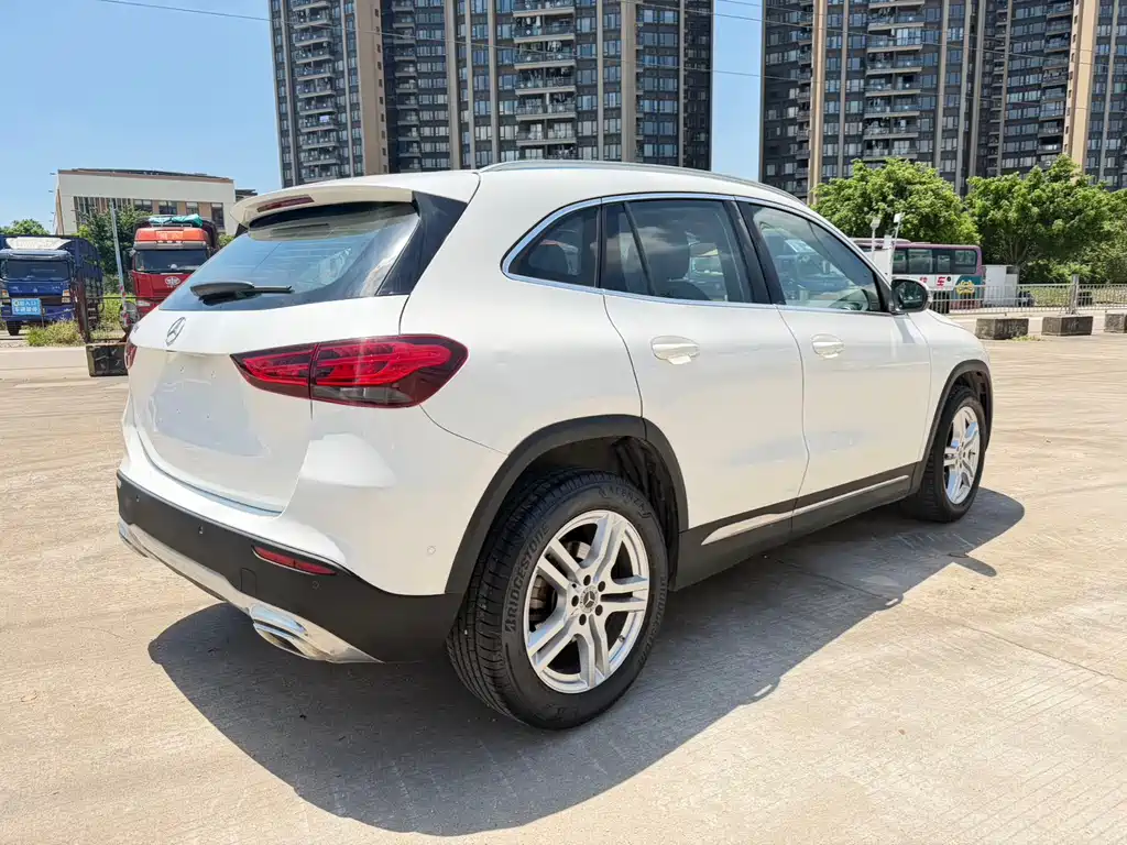 Mercedes-Benz GLA 2022 facelift GLA 180 купить на сайте DeffCars