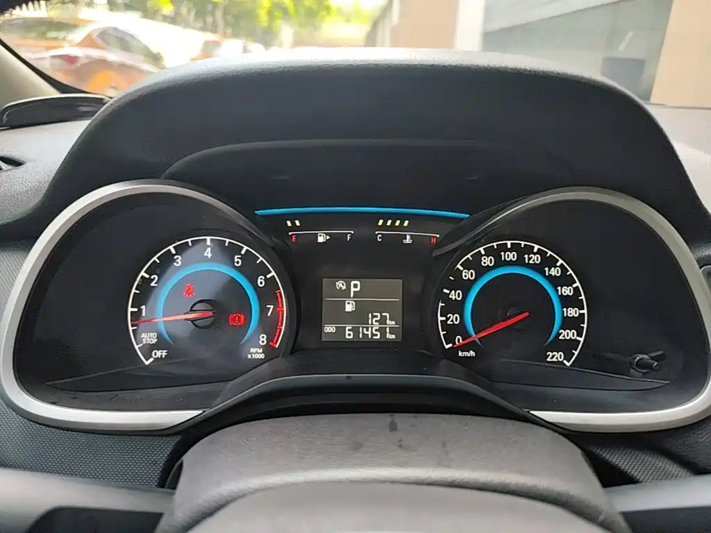 Onix 2019 320 automatic sunroof version купить на сайте DeffCars