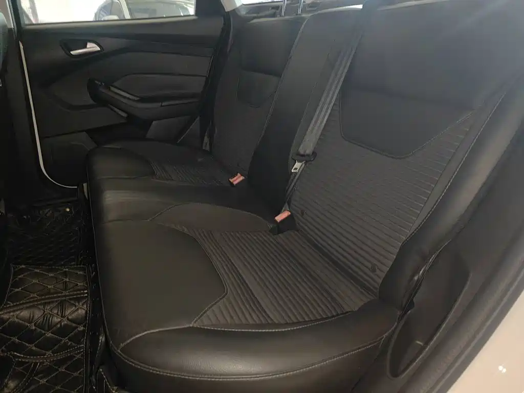 Focus 2017 sedan 1.6L automatic stylish Senova Zhixing version купить на сайте DeffCars