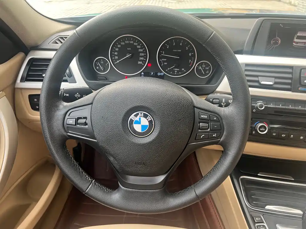 BMW 3 Series 2015 320Li Fashion Model купить на сайте DeffCars