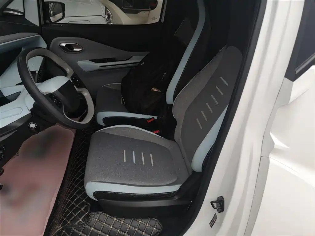 Wuling NanoEV 2021 Love Model купить на сайте DeffCars