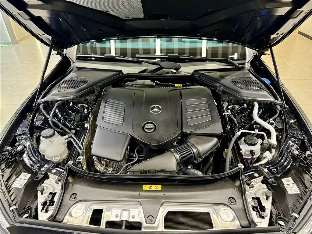 Mercedes-Benz E-Class 2024 E 300 L Luxury Model купить на сайте DeffCars