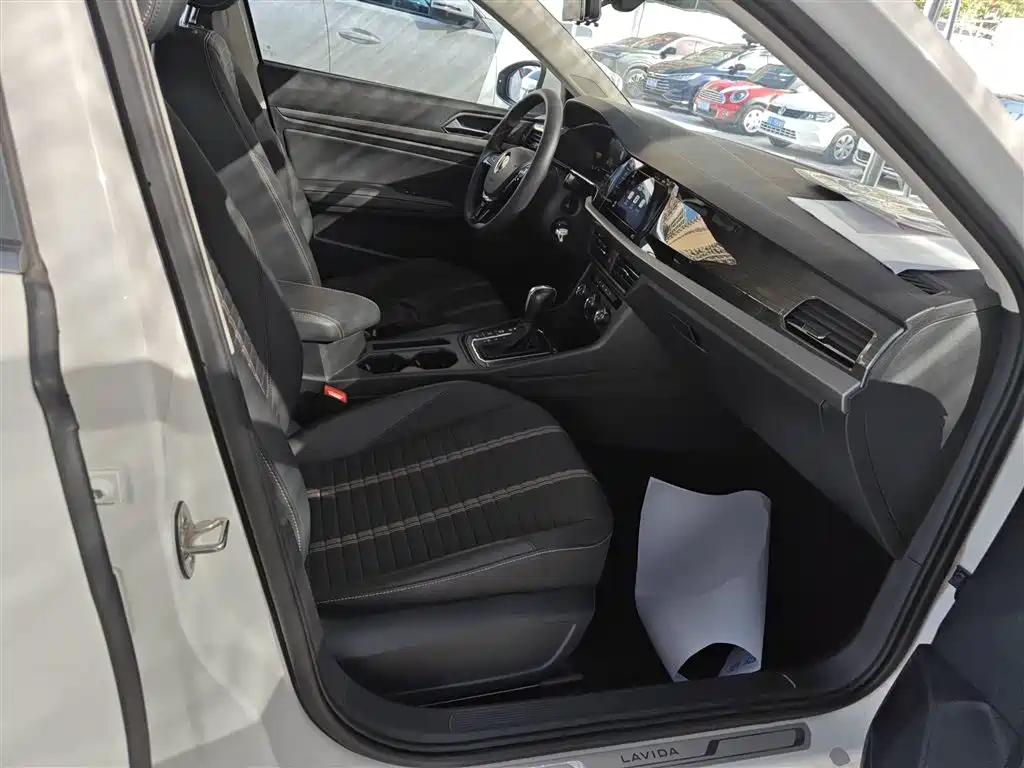 Lavida 2022 280TSI DSG Comfort Edition купить на сайте DeffCars
