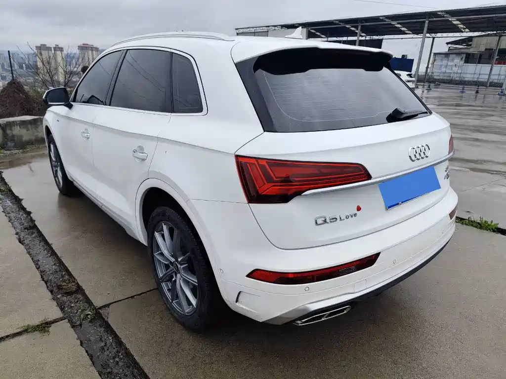 Audi Q5L 2022 facelift 45T luxury and dynamic model купить на сайте DeffCars