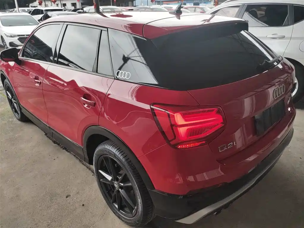 Audi Q2L 2018 35 TFSI Fashionable and Dynamic National V купить на сайте DeffCars