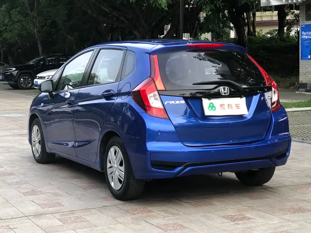 Fit 2018 1.5L CVT Comfort Edition купить на сайте DeffCars