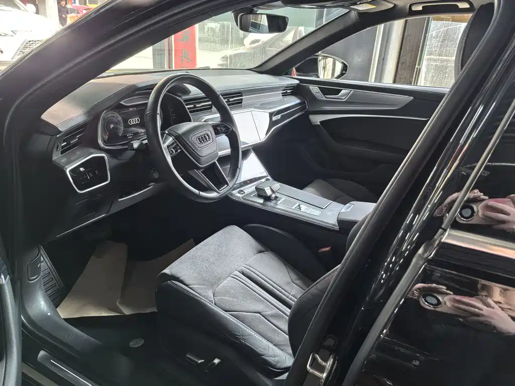 Audi A6L 2023 40 TFSI luxury and elegant model купить на сайте DeffCars