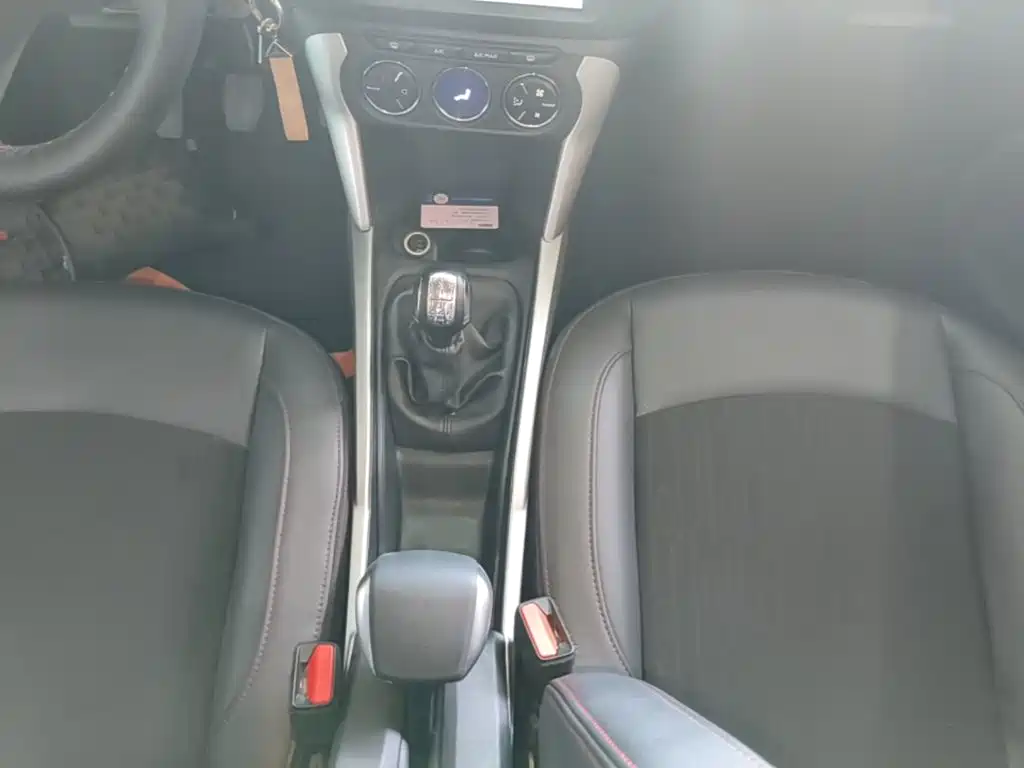 Citroen C3-XR 2015 1.6L Manual Pioneer купить на сайте DeffCars
