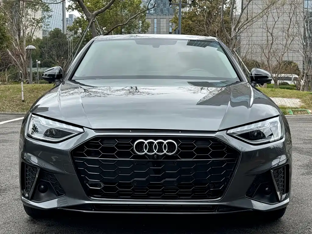 Audi A4L 2023 40 TFSI luxury and dynamic model купить на сайте DeffCars