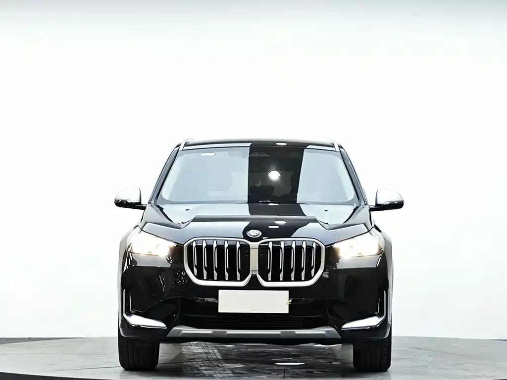 BMW X1 2023 sDrive20Li X Design Package купить на сайте DeffCars