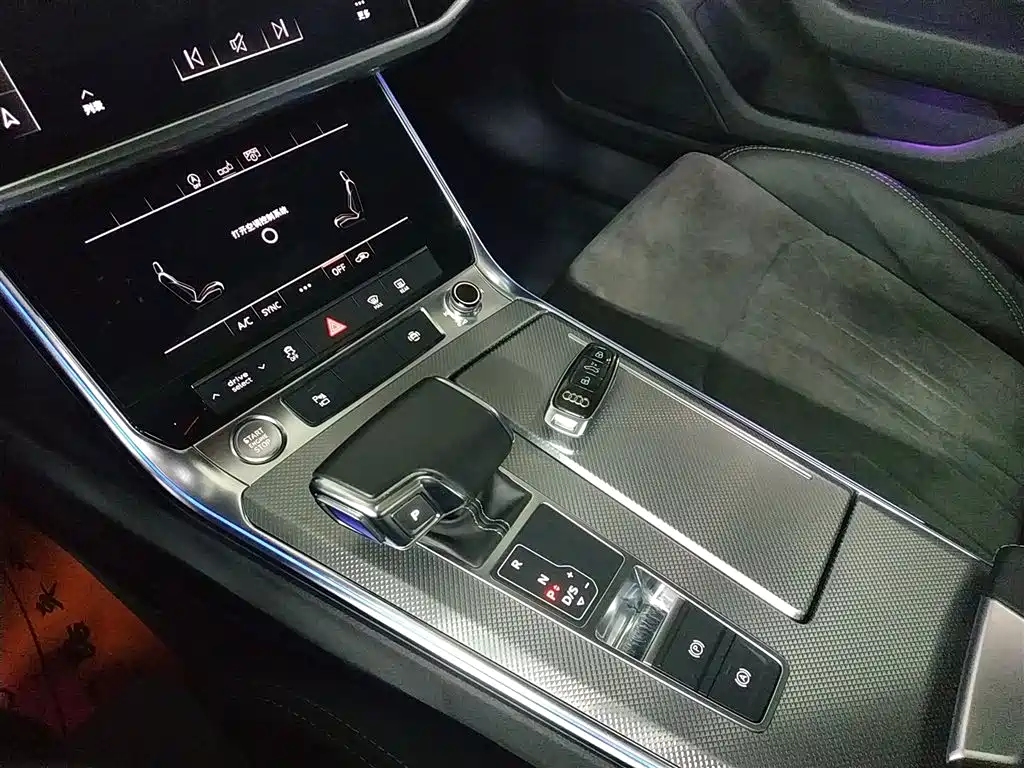 Audi A6L 2020 45 TFSI Premium Dynamic Model купить на сайте DeffCars