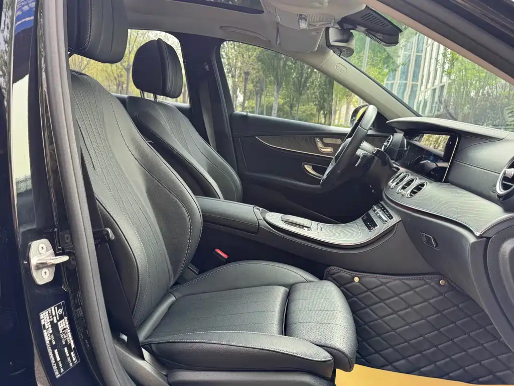Mercedes-Benz E-Class 2022 E 260 L купить на сайте DeffCars