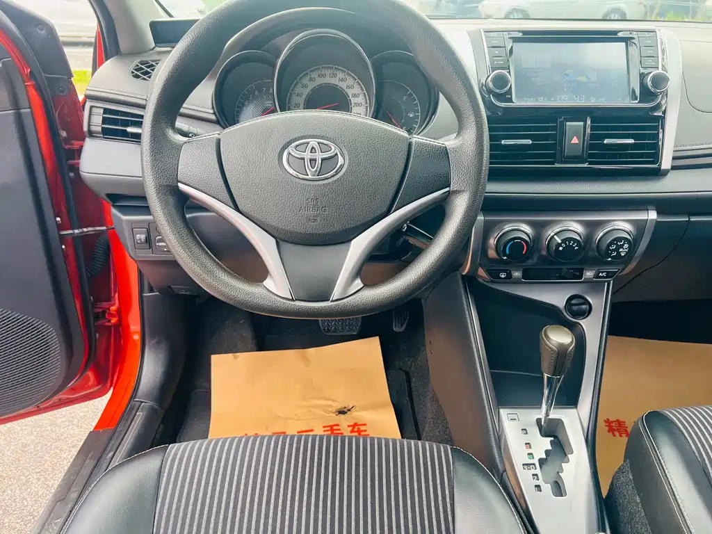 YARiS L 2015 1.5G automatic orange limited edition купить на сайте DeffCars