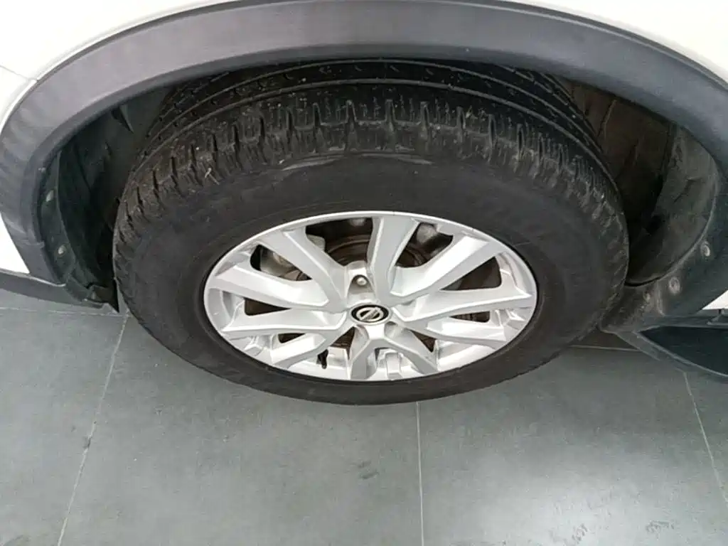 X-Trail 2020 2.0L XL its CVT 2WD Zhilian Comfort Edition купить на сайте DeffCars