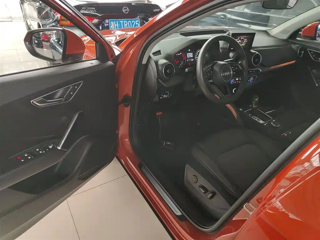 Audi Q2L 2020 35 TFSI Fashionable and Elegant купить на сайте DeffCars