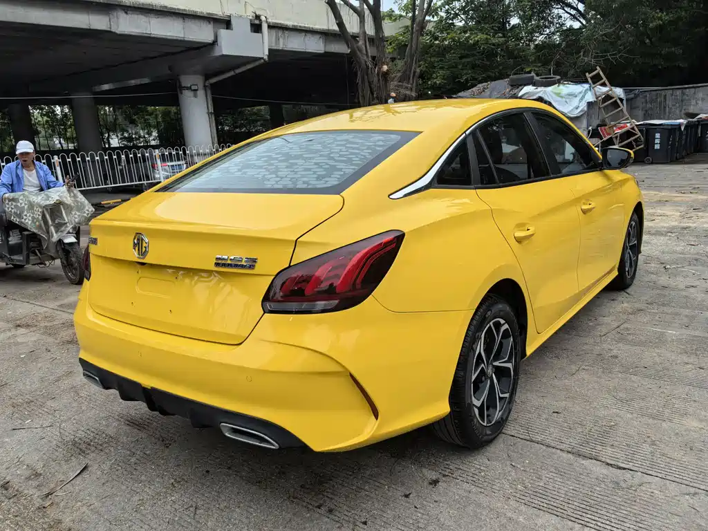 MG5 2021 180DVVT CVT Youth Deluxe Edition купить на сайте DeffCars