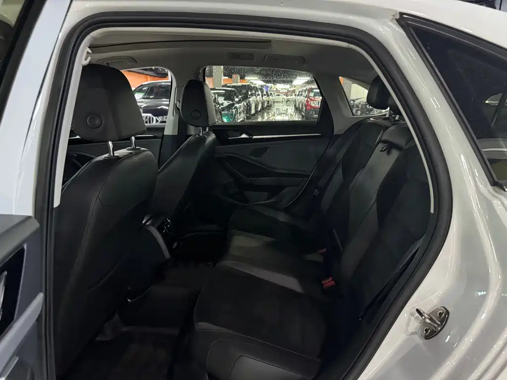 Sagitar 2019 280TSI DSG luxury model National VI купить на сайте DeffCars