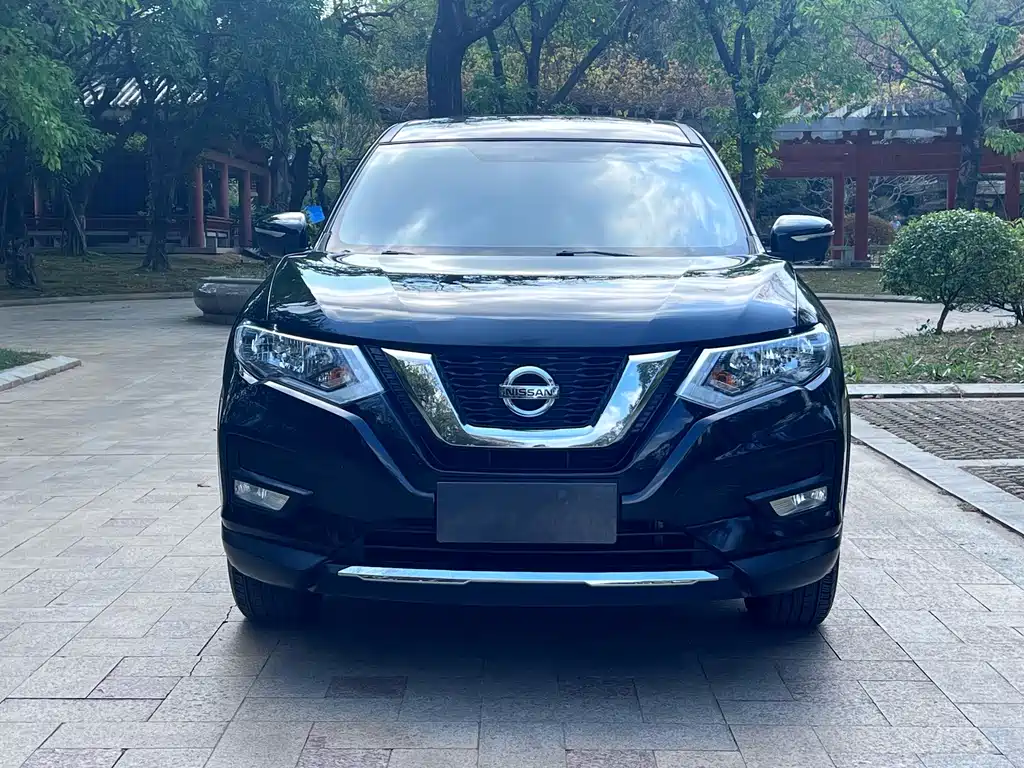 X-Trail 2017 2.0L CVT Comfort Edition 2WD купить на сайте DeffCars