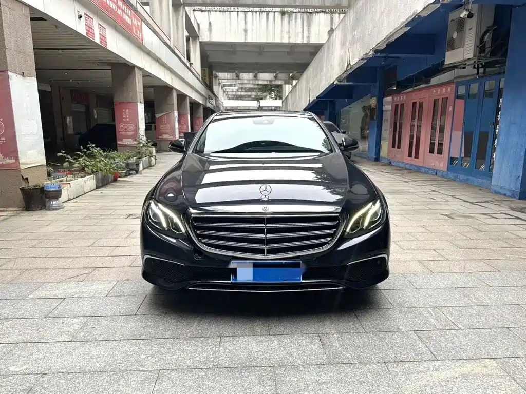 Mercedes-Benz E-Class 2017 E 300 L Sporty and Stylish купить на сайте DeffCars