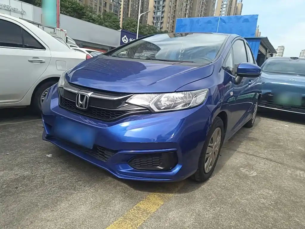 Fit 2018 1.5L CVT Comfort Edition купить на сайте DeffCars