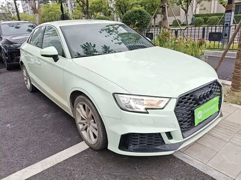 Audi A3 2018 30th Anniversary Limousine 35 TFSI Enterprising купить на сайте DeffCars