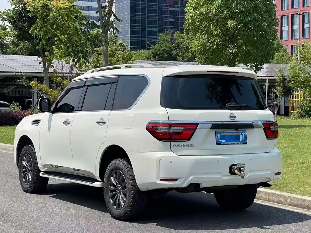 Patrol 2018 4.0L LinkedIn model купить на сайте DeffCars