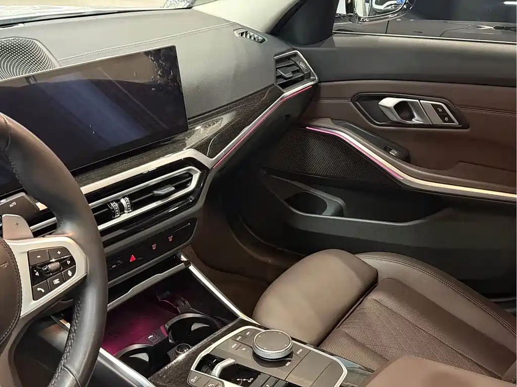 BMW 3 Series 2024 325Li M Sports Package купить на сайте DeffCars