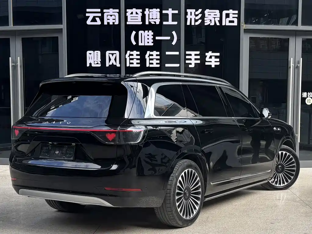 Wenjie M9 2024 extended range Max version 52kWh 6-seater version купить на сайте DeffCars