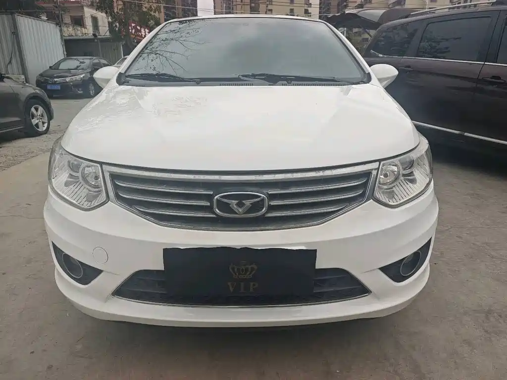 Kaiyi C3 2015 1.5L manual gold diamond type купить на сайте DeffCars