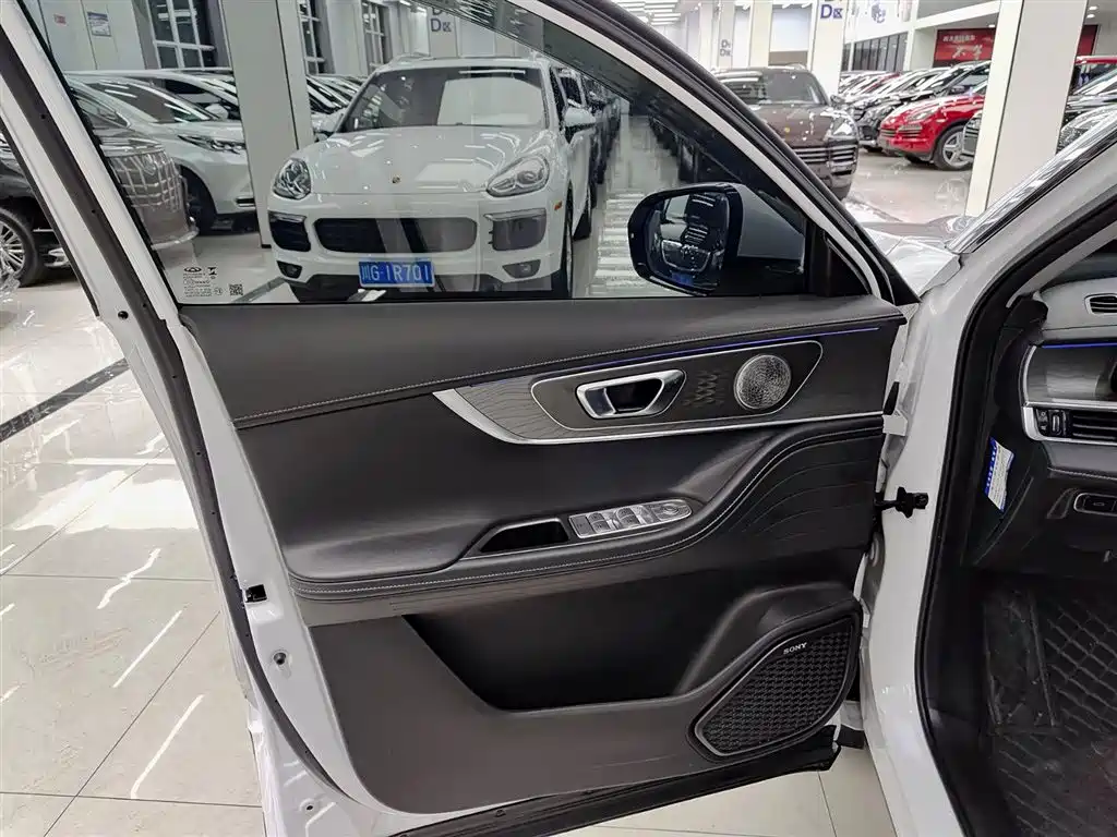 Tiggo 8 PRO 2022 290T 2WD Skydome Edition 7 seats купить на сайте DeffCars
