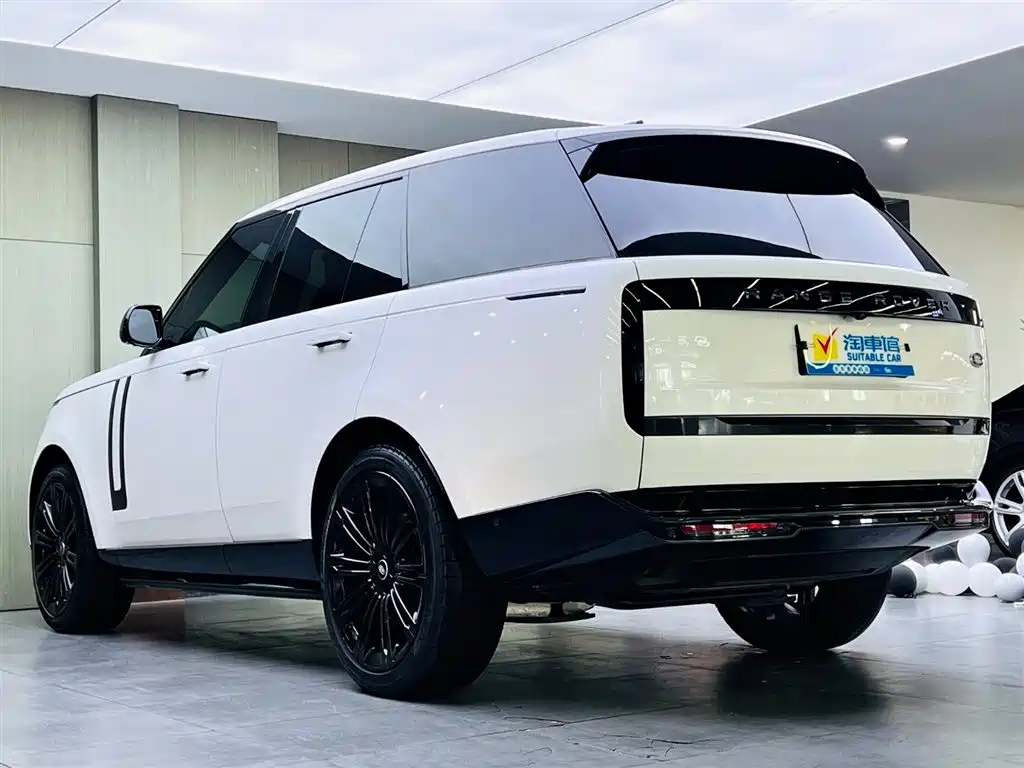 Range Rover 2024 3.0 L6 360PS Grand Edition купить на сайте DeffCars