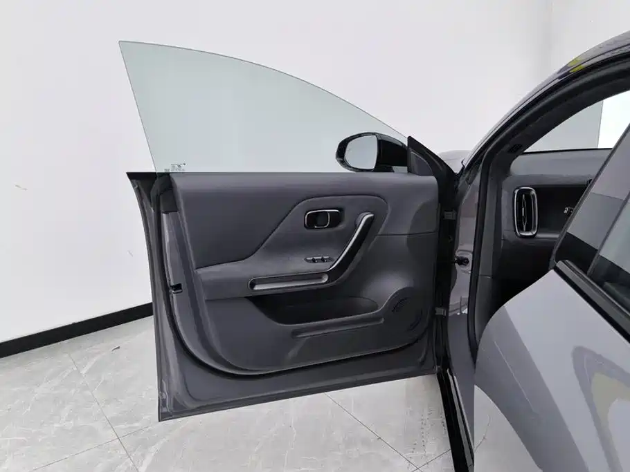 Leap run Lafa5 2026 model 515 Max купить на сайте DeffCars