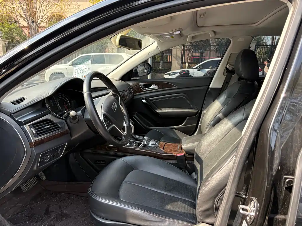 Zotye Z700 2018 model Z700H 1.8T DCT exclusive model купить на сайте DeffCars