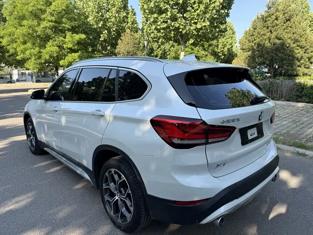 BMW X1 2022 sDrive20Li Fashion Model купить на сайте DeffCars