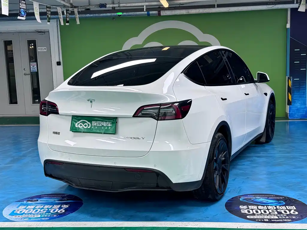Model Y 2021 long-range all-wheel drive version купить на сайте DeffCars